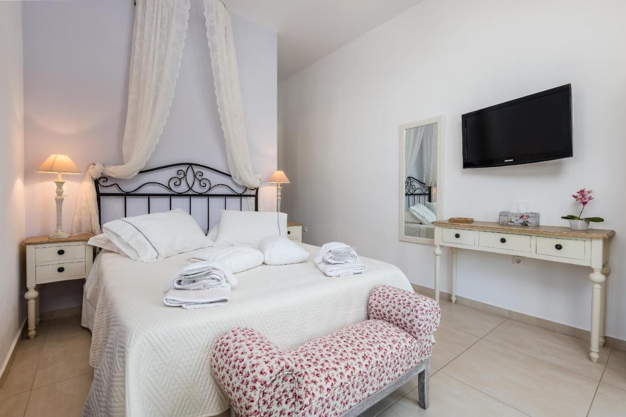 Niriides Luxury Studios Astypálaia Екстериор снимка